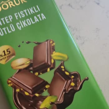 Hakmar Marketten Aldığım Fıstıklı Çikolata Kurtlu Çıktı, İade Kabul Edilmedi