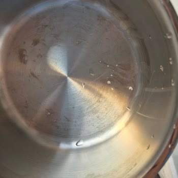 Korkmaz Mutfak Eşyaları Perla Çelik Tencerede Kalıcı Lekeler ve Hayal Kırıklığı