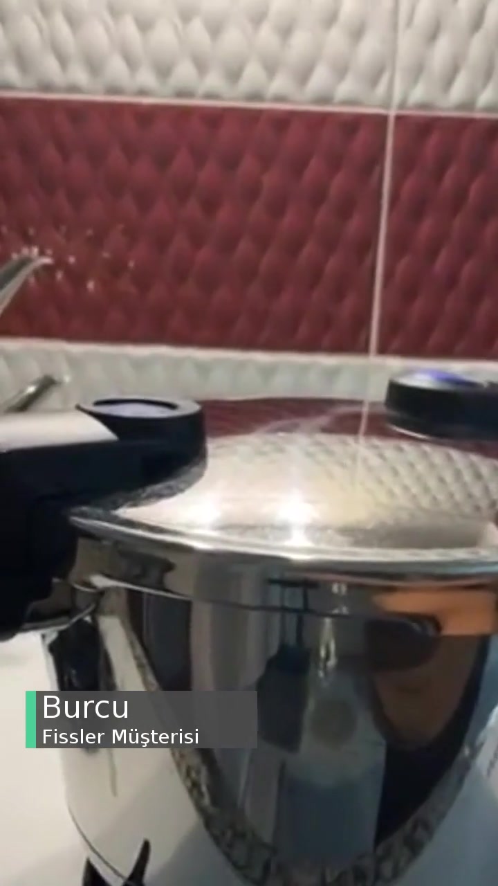 Fissler Düdüklü Tencere Buhar Kaçırıyor videonun kapak resmi