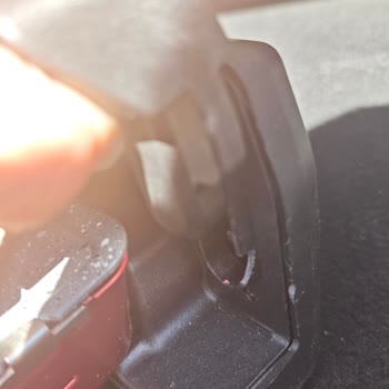 Kırık Teslim Edilen Tost Makinesi İçin Çözüm Sunulmadı