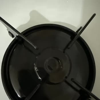 Simfer Ocakta Tekrarlayan Emaye Soyulması Ve Servis İlgisizliği