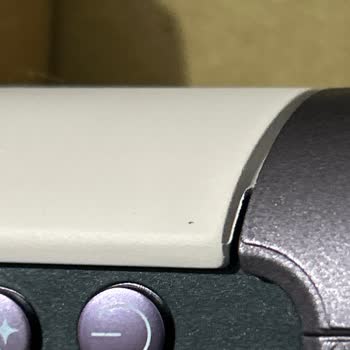 Dyson Airstrait Replacement Received is Scratched and Defective