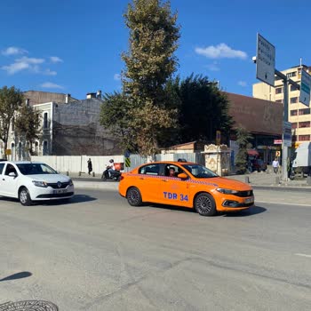 Trafik Işığı Eksikliği Yüzünden Her Gün Ölümle Burun Buruna Geliyoruz