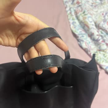 Az Kullanılan Çantanın Tutma Yerleri Hızla Soyuldu, Değişim Talep Ediyorum