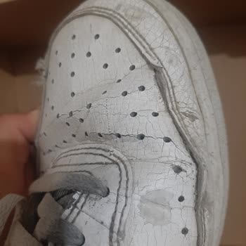 Garanti Süresi İçinde Bozulan Ayakkabımın Değişimi Reddedildi