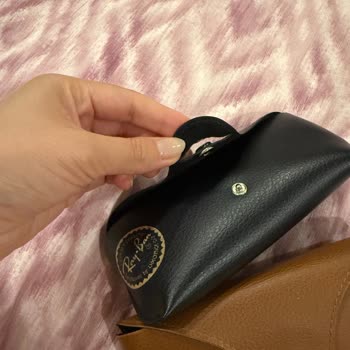 Rayban Gözlük Kutularının Kısa Sürede Yırtılması Ve Çözüm Sunulmaması