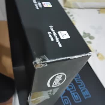 Yüksek Fiyata Eski Teknoloji Laptop Satışı Mağduriyeti