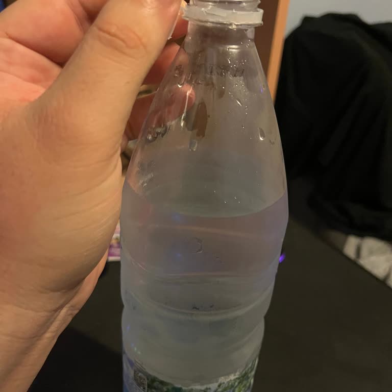 Pınar Su'nun Yeni Kapak Tasarımı Kullanım Zorluğu Ve Rahatsızlık Yaratıyor