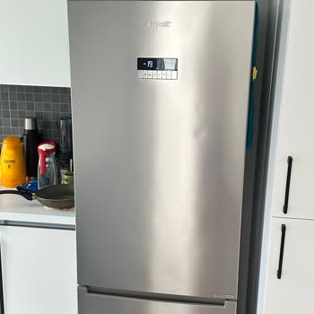 Kısa Sürede Kapağı Deforme Olan Buzdolabı İçin Çözüm Bekliyorum