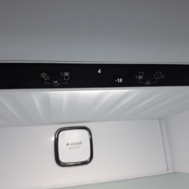 Garanti Kapsamındaki Buzdolabı İçin Servis Ve Müşteri Hizmetlerinden Destek Alamadım