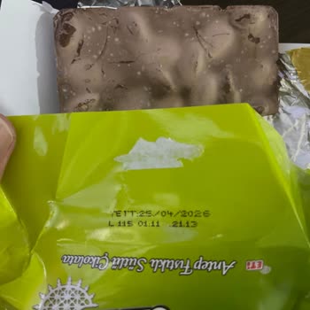 Opet Son Kullanma Tarihi Geçmemiş Çikolatanın Bozuk Çıkması Hayal Kırıklığı Yarattı