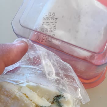 Beyaz Peynir Paketinde Yabancı Madde Ve Yetersiz Açıklama