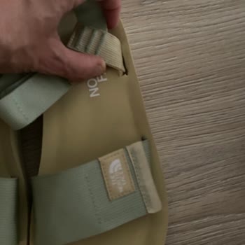 Kısa Sürede Yırtılan Sandalet Ve Yetersiz Müşteri Hizmeti