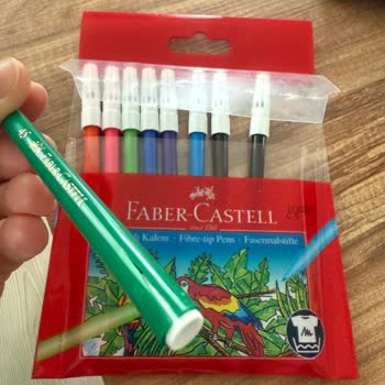 Satın Alınan Keçeli Kalem Setinde Kurumuş Ve Çatlamış Kalem Sorunu