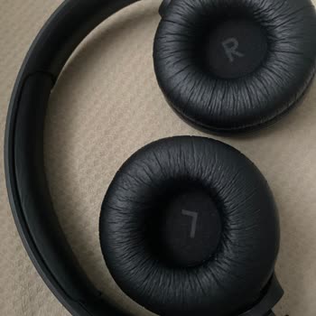 JBL 510 BT Kulaklığım Şarj Almıyor, Garanti Sürecinde Çözüm Bulamıyorum