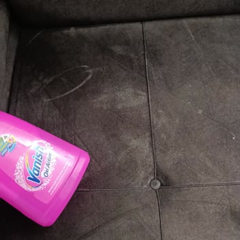 Vanish Oxi Action Kullanımı Sonrası Koltukta Kalıcı Beyaz Leke Oluştu