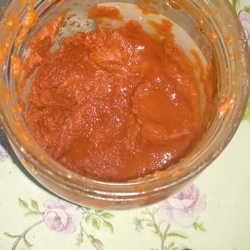 Tat'ın Bozuk Salçaları