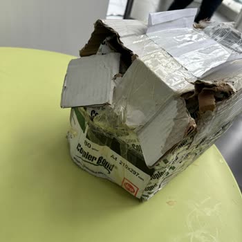 Aras Kargo Hasarlı Paket Teslim Etti Müşteri Hizmetleri Ve Şube İlgisiz Kaldı