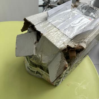 Aras Kargo Hasarlı Paket Teslim Etti Müşteri Hizmetleri Ve Şube İlgisiz Kaldı