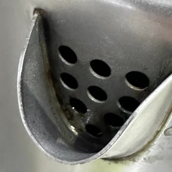 Homend Konuşan Çay Makinesi'nde Paslanma Ve Yetersiz Servis Desteği