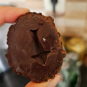 Getirden Gelen Çikolata Hasarlı Teslim Edildi Mağduriyet Yaşadım