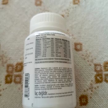 Satın Aldığım Multivitamin Kutusunda Sertifika Bilgileri Eksik Ve Güven Sorunu Yaşadım