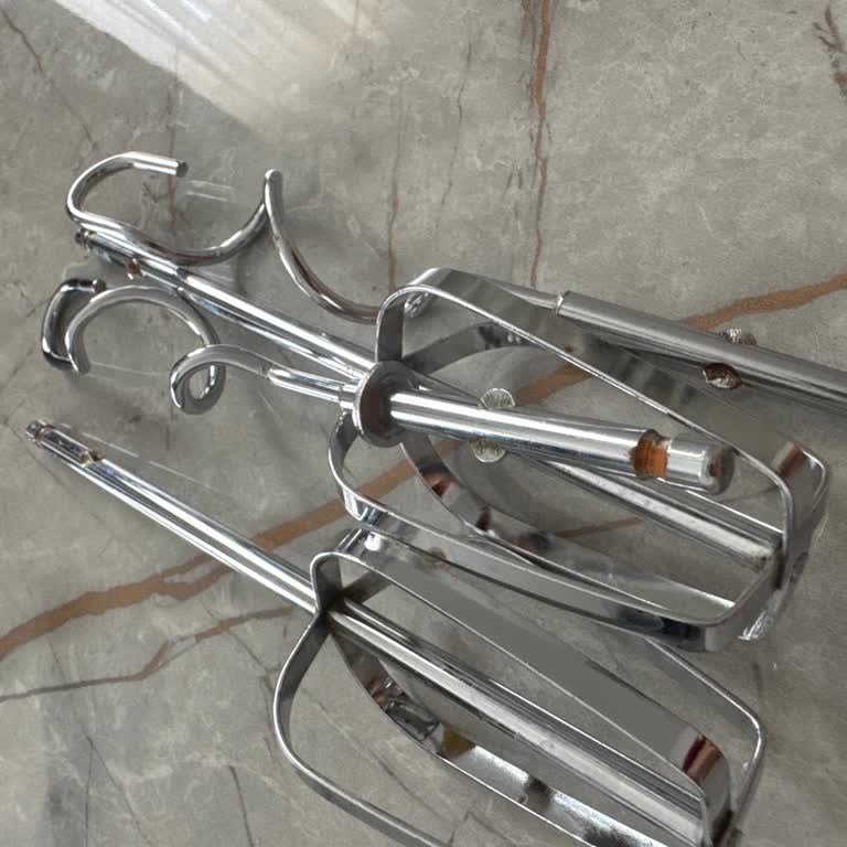 Kullanılmamış Mikserin Uçları Kısa Sürede Paslandı, Garanti Çözüm Sunmuyor