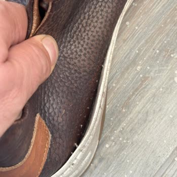 Derimod Ayakkabılar Kısa Sürede Deforme Oldu, Garanti Desteği Sağlanmadı