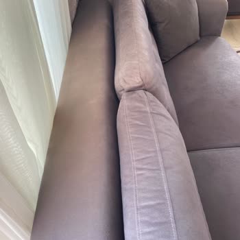 Koltuk Takımında Kısa Sürede Renk Solması Ve Garanti Kapsamında Ücretsiz Onarım Talebi