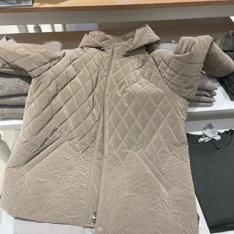 Mağaza Ve İnternet Fiyat Farkı İle Eski Sezon Ürünün Yeni Sezon Olarak Sunulması