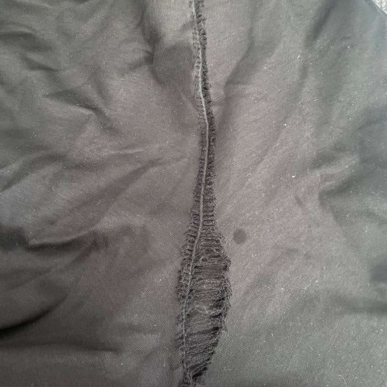 Koton Mağazasından Alınan Eşofman İlk Kullanımda Yırtıldı Mağaza Yardımcı Olmadı