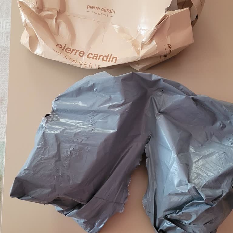 Kargo Paketim Ezik Ve Açılmış Şekilde Teslim Edildi, İlgisizliğe Uğradım