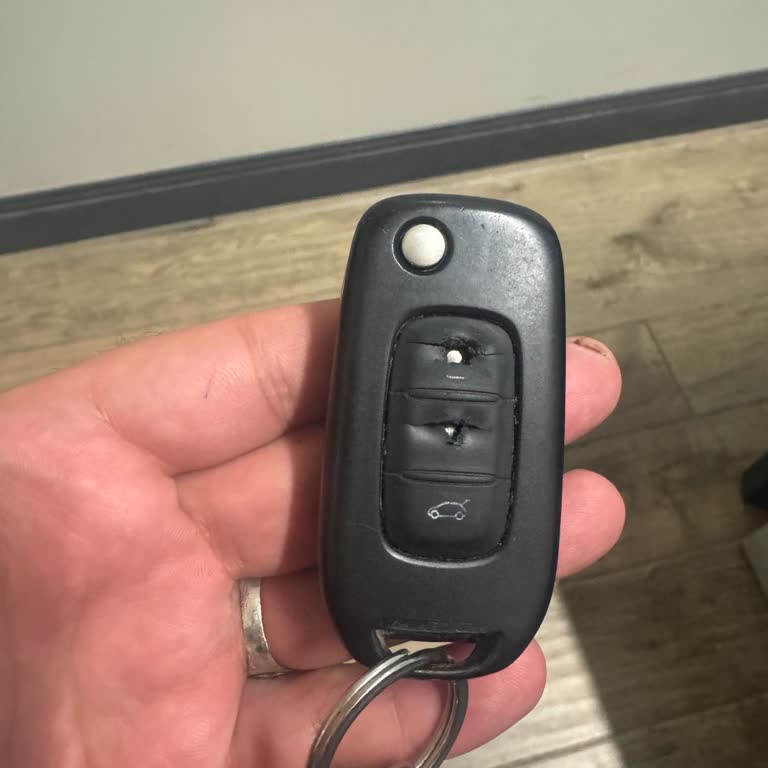 29 Bin Kmde Anahtar Tuşları Parçalandı Garanti Kapsamında Çözüm Bekliyorum