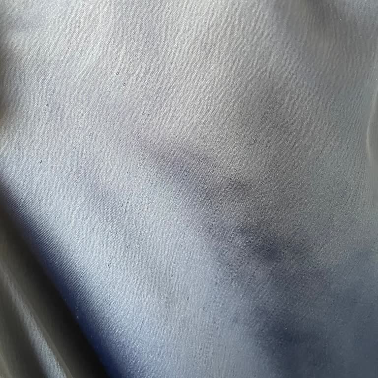 İlk Kullanımda Hasar Gören Abiye Elbise Ve Yetersiz Mağaza Çözümü