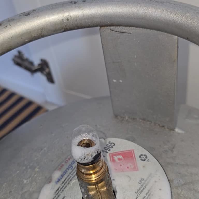 Gaz Kaçağına Rağmen Tüp Değişimi Yapılmadı, Mağdur Edildim