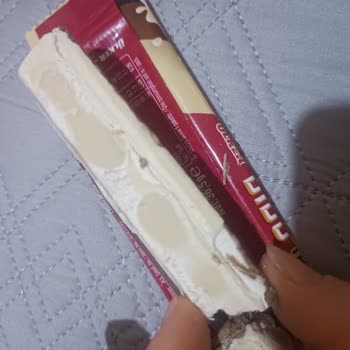 Bozuk Dido Trio Çikolata Ve İlgisiz Satıcı Hayal Kırıklığı