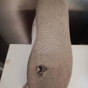 3 Ayda Yırtılan Ayakkabı İçin Değişim Talebim Reddedildi