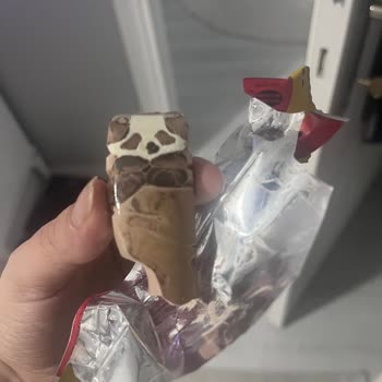 Eti Petito Sütlü Çikolatada Renk Değişimi Ve Eksik Ürün Şaşkınlığı