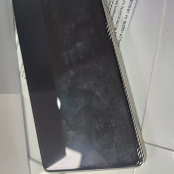 Yeni Alınan Tecno Camon 30 Pro'da İlk Günden Beri Video Bozulma Sorunu