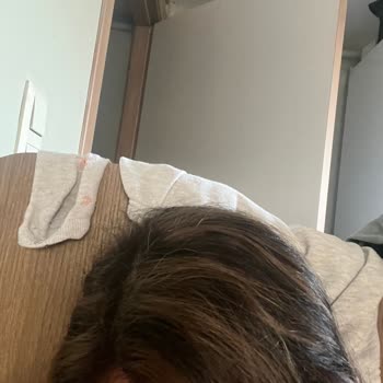 Beklentilerin Çok Altında Saç Boyama Ve Kesim Hizmeti