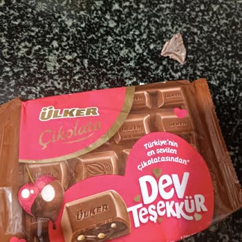 Ülker Dev Çikolata Beklenmedik Tat Ve Görüntü Sorunu Yaşadım