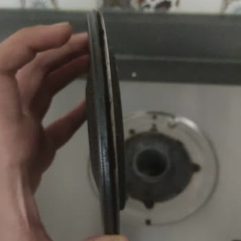 Hotpoint Ariston Ocakta Yedek Parça Ve Servis Sorunu Çözülmüyor