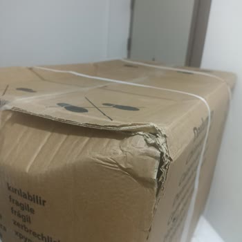 Ceva Logistics Teslimat Sırasında Kaba Davranış Ve Hasarlı Ürün Endişesi