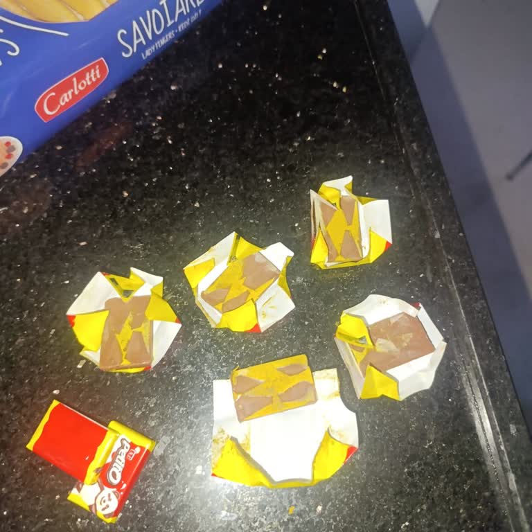 Eti Petito'da Küf Ve Kötü Koku Küçük Çocuğum Risk Altındaydı