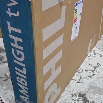 Teşhir Ürünü Diye Aldığım Televizyonda Kırık Çıktı Değişim Yapılmıyor