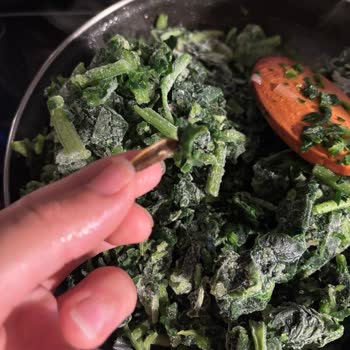 Superfresh Ispanak Paketinden Çıkan Çekirdek Kabuğu Endişe Yarattı