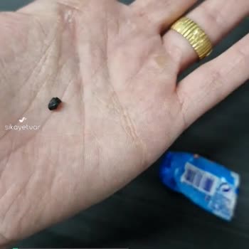 Mentos Şekerden Plastik Çıktı Bir Çocuk Fark Etmeden Yutabilirdi