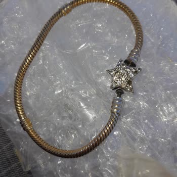 Gardrops'ta Orijinal Olmayan Pandora Bileklik Ve İade Sorunu