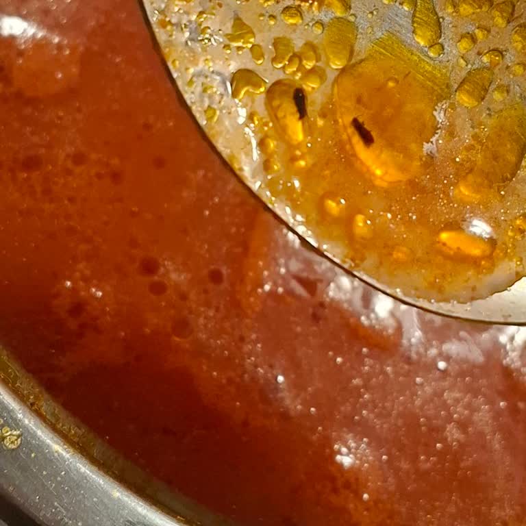 Tukaş Domates Salçasında Böcek Çıkması Ve Hijyen Sorunu