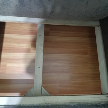 Koltuk Takımı 6 Ayda Dağıldı, Mağaza İlgisiz Ve Çözüm Sunmuyor